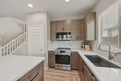 3868 S Stallion Drive, Gilbert, AZ 85297 - Photo 10
