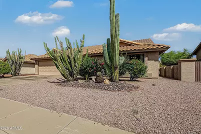 9802 W Rockwood Drive, Peoria, AZ 85382 - Photo 2