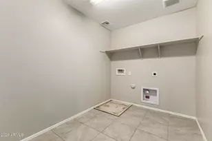 44200 W Palo Aliso Way, Maricopa, AZ 85138 - Photo 36