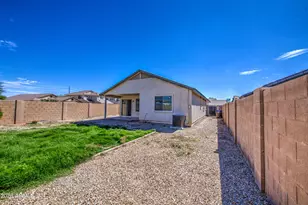 1576 W Appaloosa Way, San Tan Valley, AZ 85144 - Photo 40
