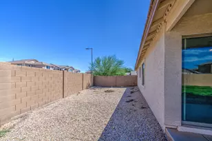 1576 W Appaloosa Way, San Tan Valley, AZ 85144 - Photo 38