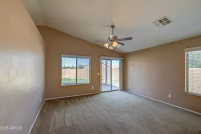 1576 W Appaloosa Way, San Tan Valley, AZ 85144 - Photo 12