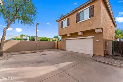 111 E Palomino Drive, Gilbert, AZ 85296 - Photo 42