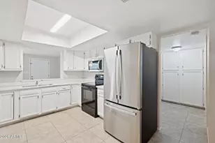 3143 W Julie Dr, Phoenix, AZ 85027 - Photo 4