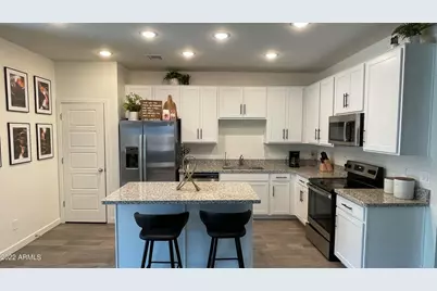 19460 N 27th Place, Phoenix, CA 85050 - Photo 14