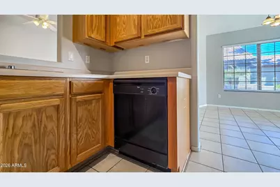 13344 W Desert Lane, Surprise, AZ 85374 - Photo 6