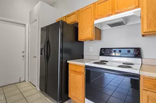 13344 W Desert Ln, Surprise, AZ 85374 - Photo 8