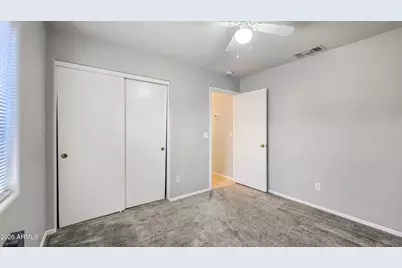 13344 W Desert Lane, Surprise, AZ 85374 - Photo 16