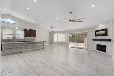 5403 E Farmdale Avenue, Mesa, AZ 85206 - Photo 4