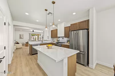 4410 E Campo Bello Drive, Phoenix, AZ 85032 - Photo 14