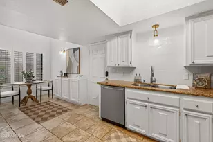 5812 N 12th St, Phoenix, AZ 85014 - Photo 16
