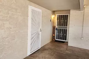 4502 W Virginia Ave, Phoenix, AZ 85035 - Photo 8