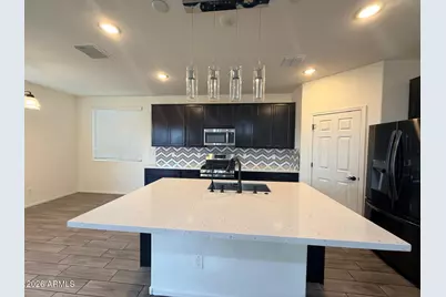 6901 N 88th Drive, Glendale, AZ 85305 - Photo 6