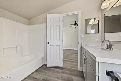 35525 W Bay Circle, Tonopah, AZ 85354 - Photo 24