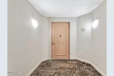 1040 E Osborn Road #404, Phoenix, AZ 85014 - Photo 1
