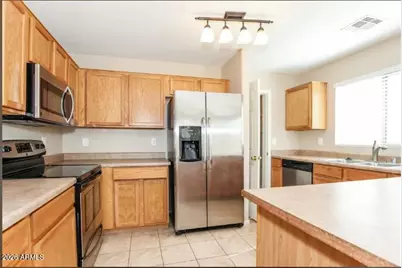 13032 W Mauna Loa Lane, El Mirage, AZ 85335 - Photo 6