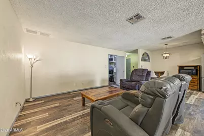 3040 W Phelps Road, Phoenix, AZ 85053 - Photo 6