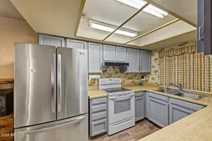 3040 W Phelps Rd, Phoenix, AZ 85053 - Photo 12