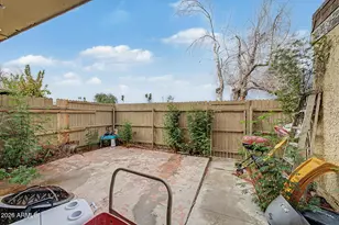 3404 W Echo Ln, Phoenix, AZ 85051 - Photo 16