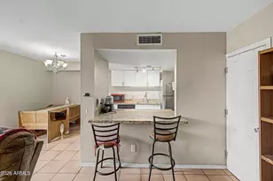 3404 W Echo Ln, Phoenix, AZ 85051 - Photo 6