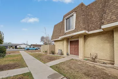 3404 W Echo Lane, Phoenix, AZ 85051 - Photo 2