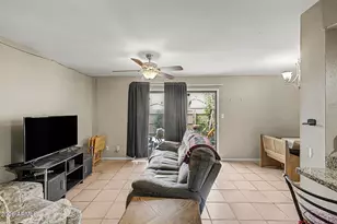 3404 W Echo Ln, Phoenix, AZ 85051 - Photo 4