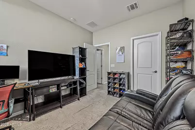 2820 E Sunland Avenue, Phoenix, AZ 85040 - Photo 32