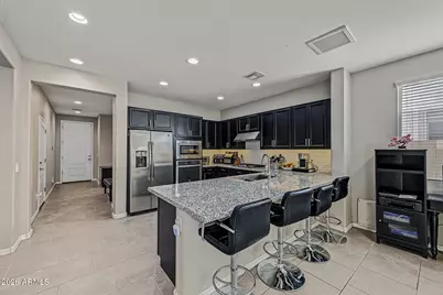 2820 E Sunland Avenue, Phoenix, AZ 85040 - Photo 12