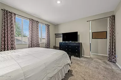 2820 E Sunland Avenue, Phoenix, AZ 85040 - Photo 16