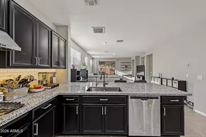 2820 E Sunland Avenue, Phoenix, AZ 85040 - Photo 14