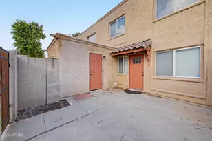 948 S Alma School Rd, Mesa, AZ 85210 - Photo 4