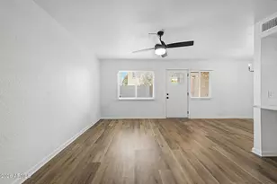948 S Alma School Rd, Mesa, AZ 85210 - Photo 8