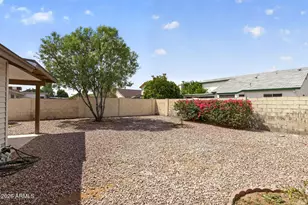 8812 W Meadow Dr, Peoria, AZ 85382 - Photo 20