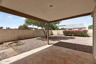 8812 W Meadow Dr, Peoria, AZ 85382 - Photo 16