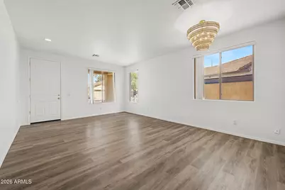 4255 E Cherry Hills Drive, Chandler, AZ 85249 - Photo 4