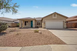 4255 E Cherry Hills Dr, Chandler, AZ 85249 - Photo 1