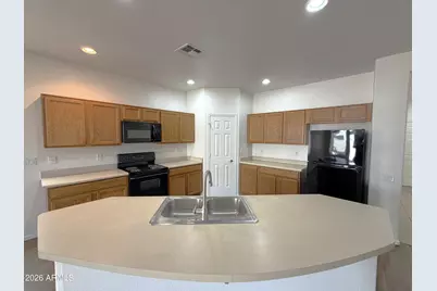 11726 W Sherman Street, Avondale, AZ 85323 - Photo 8