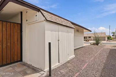 10011 W Prairie Hills Circle, Sun City, AZ 85351 - Photo 44