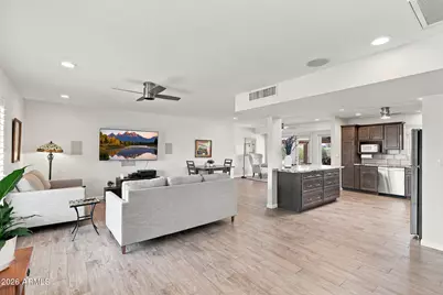 10011 W Prairie Hills Circle, Sun City, AZ 85351 - Photo 8