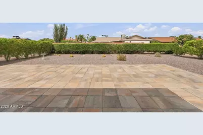 10011 W Prairie Hills Circle, Sun City, AZ 85351 - Photo 40
