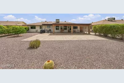 10011 W Prairie Hills Circle, Sun City, AZ 85351 - Photo 38