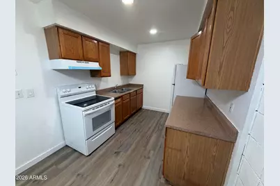 2030 W Cactus Road #C, Phoenix, AZ 85029 - Photo 2