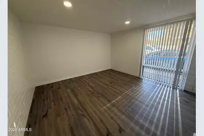 2030 W Cactus Road #C, Phoenix, AZ 85029 - Photo 6