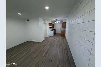 2030 W Cactus Road #C, Phoenix, AZ 85029 - Photo 4