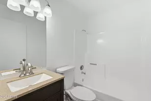 2202 W Glenrosa Ave, Phoenix, AZ 85015 - Photo 26