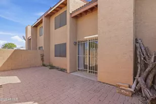 2202 W Glenrosa Ave, Phoenix, AZ 85015 - Photo 30