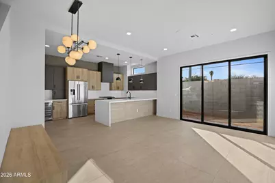 377 E Windsor Avenue #13, Phoenix, AZ 85004 - Photo 6