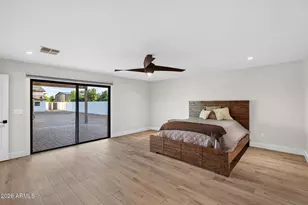5211 E Windrose Dr, Scottsdale, AZ 85254 - Photo 38