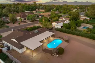 5211 E Windrose Dr, Scottsdale, AZ 85254 - Photo 2