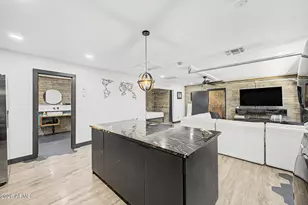 1413 E Edgemont Ave, Phoenix, AZ 85006 - Photo 22